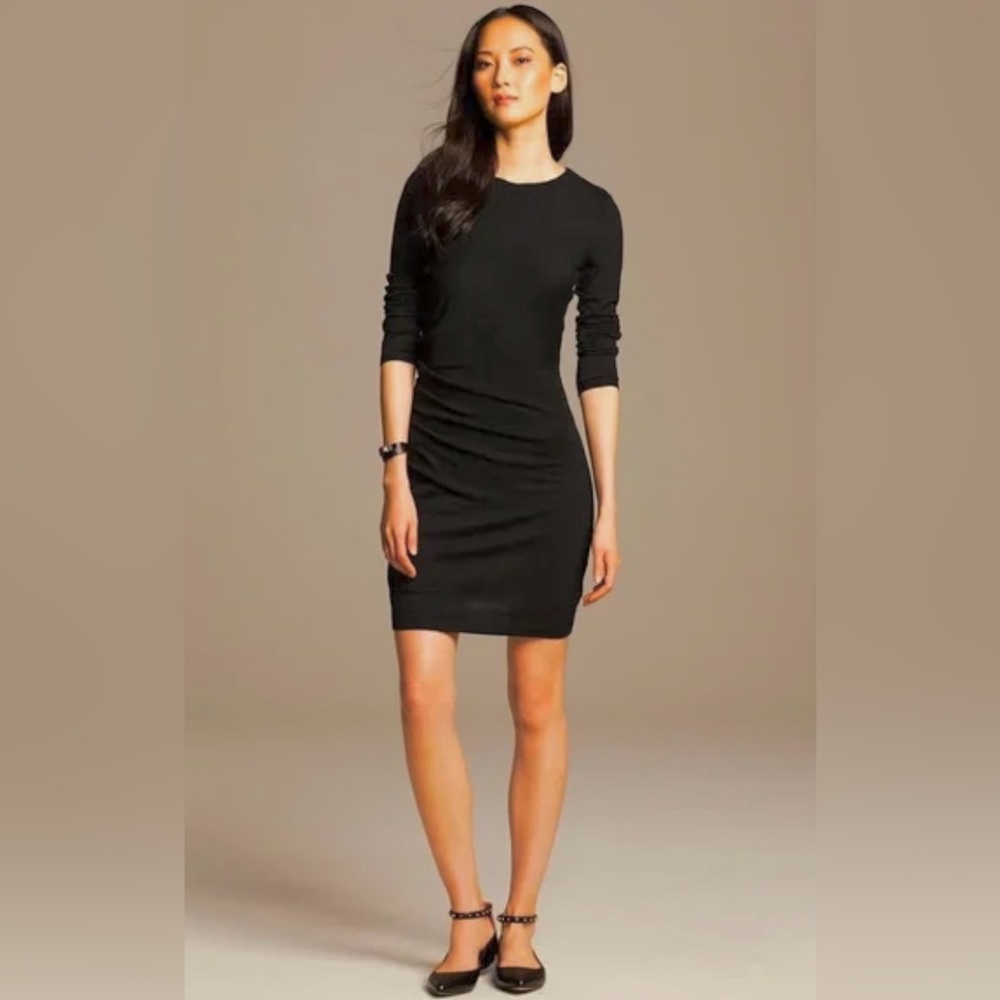 Banana Republic jersey dress in black size small